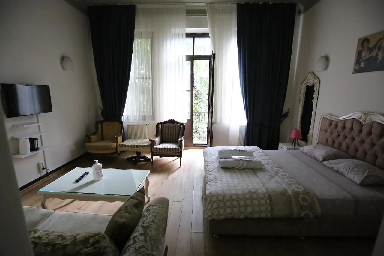 Hotel California Aparthotel Istanbul